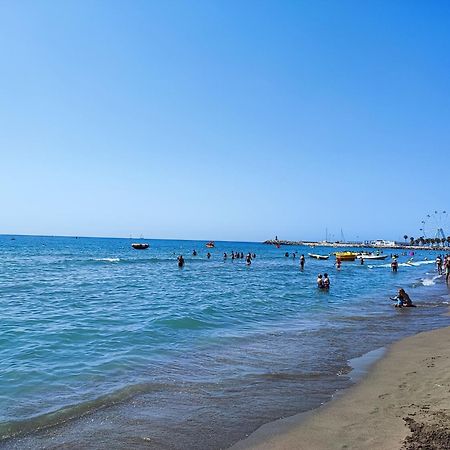 Apartamento 150 Metros De La Playa Torremolinos Ngoại thất bức ảnh