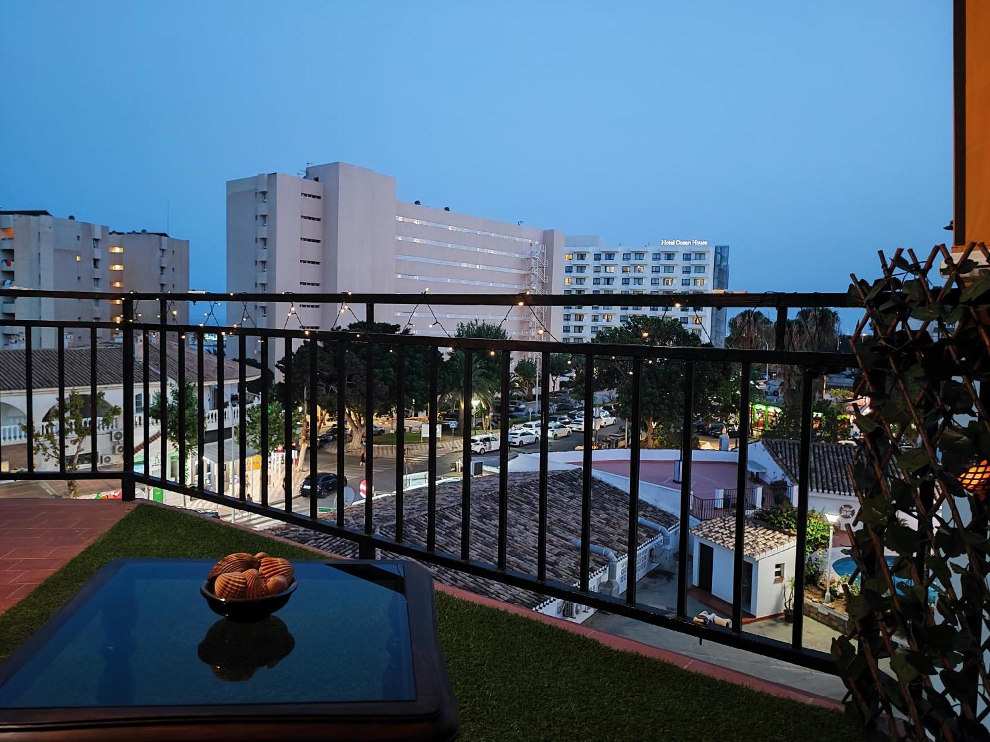 Apartamento 150 Metros De La Playa Torremolinos Ngoại thất bức ảnh