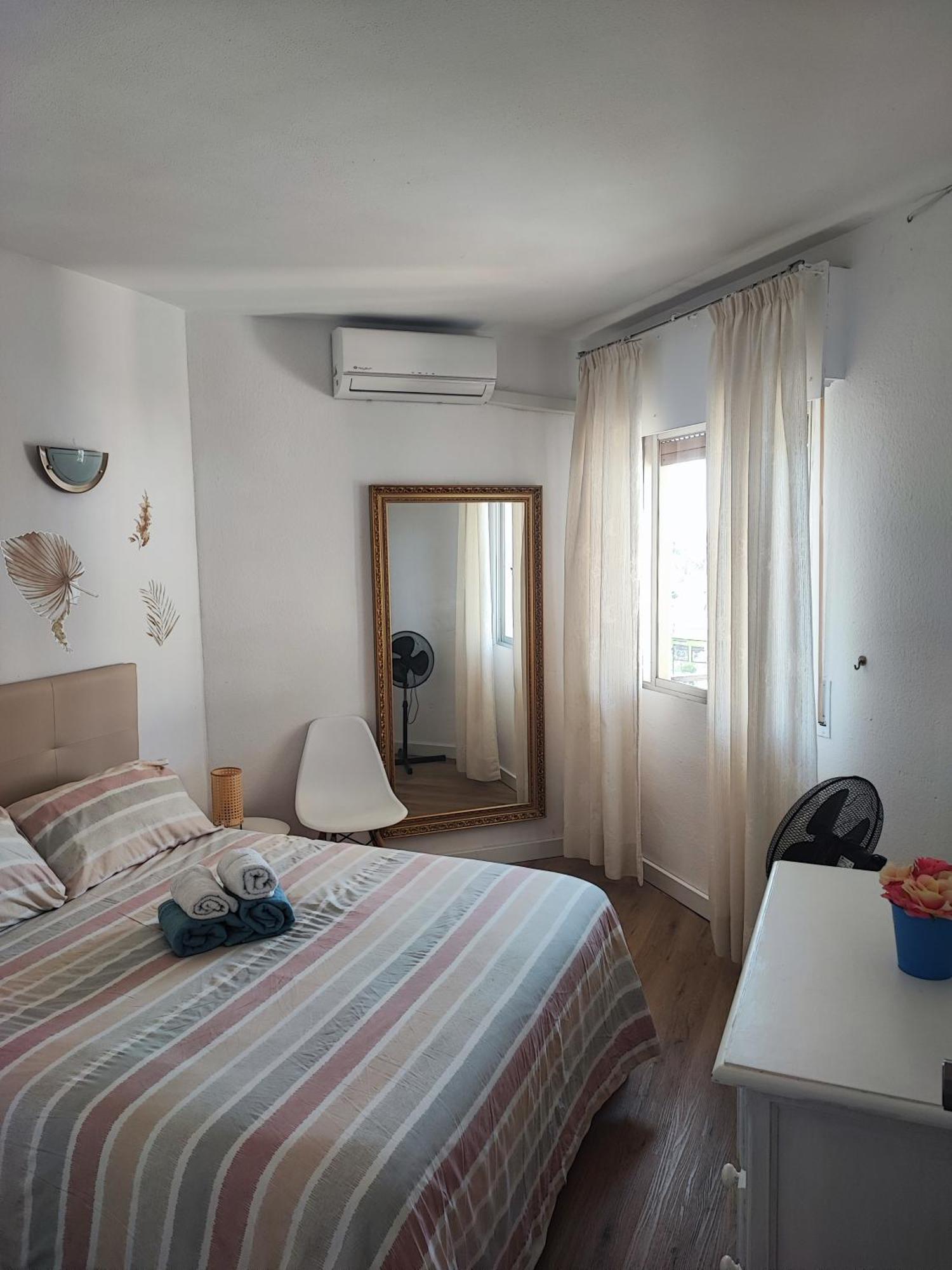 Apartamento 150 Metros De La Playa Torremolinos Ngoại thất bức ảnh